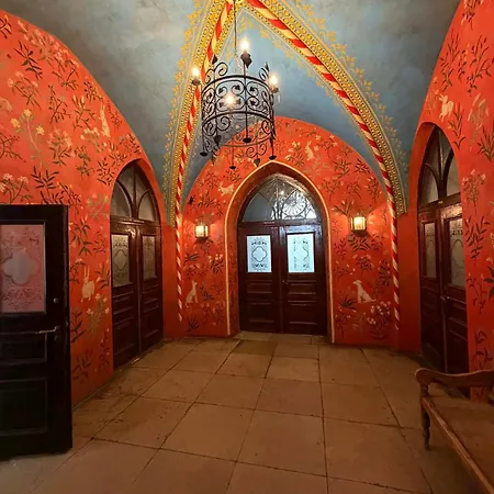 Castle Gostinjska kuća Laitse