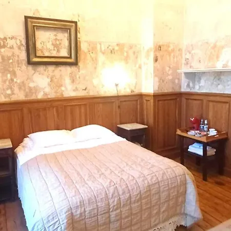 Gostinjska kuća Castle 3*