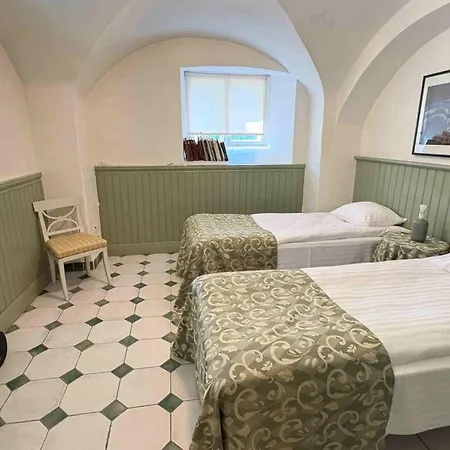 Castle Gostinjska kuća Laitse