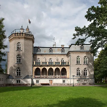 Gostinjska kuća Castle Laitse