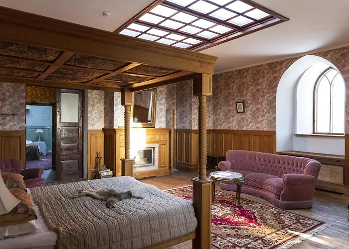 Castle Guest house Laitse